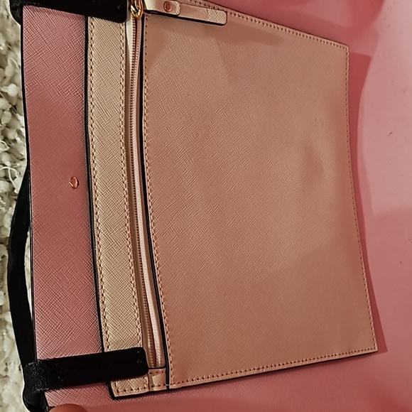 Kate Spade Tote Bag - Picture 14 of 17